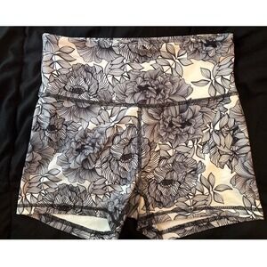 Balance Collection Black & White Floral Activewear Bike Shorts, Size Medium